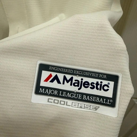 Majestic White and Black Giants Jersey - Picture 12 of 13